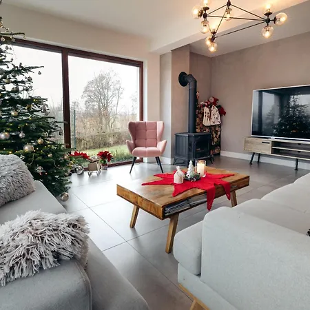 - Dom W Gorach Sowich Przygorze