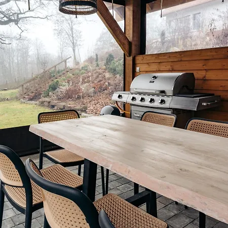 - Dom W Gorach Sowich