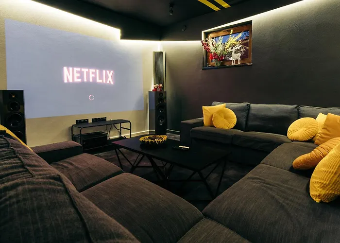 - Dom W Gorach Sowich