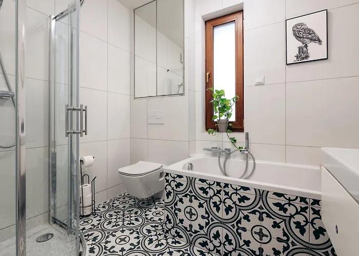 - Dom W Gorach Sowich *